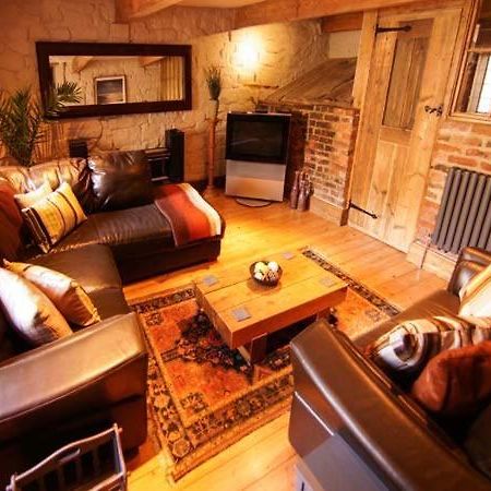 The Malthouse Villa Cromford Exterior photo